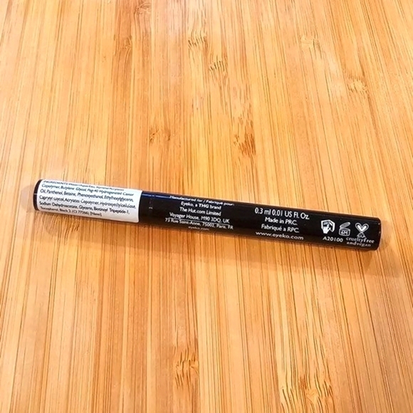 NWT Black Magic Liquid Eyeliner in Black - Picture 2 of 3